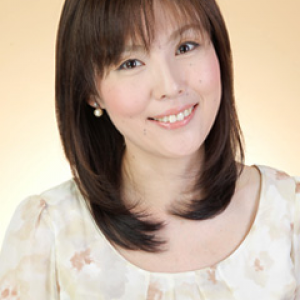 小室結 軽井沢バス事故 早大生 小室結さんの通夜営まれる News News ニュース
